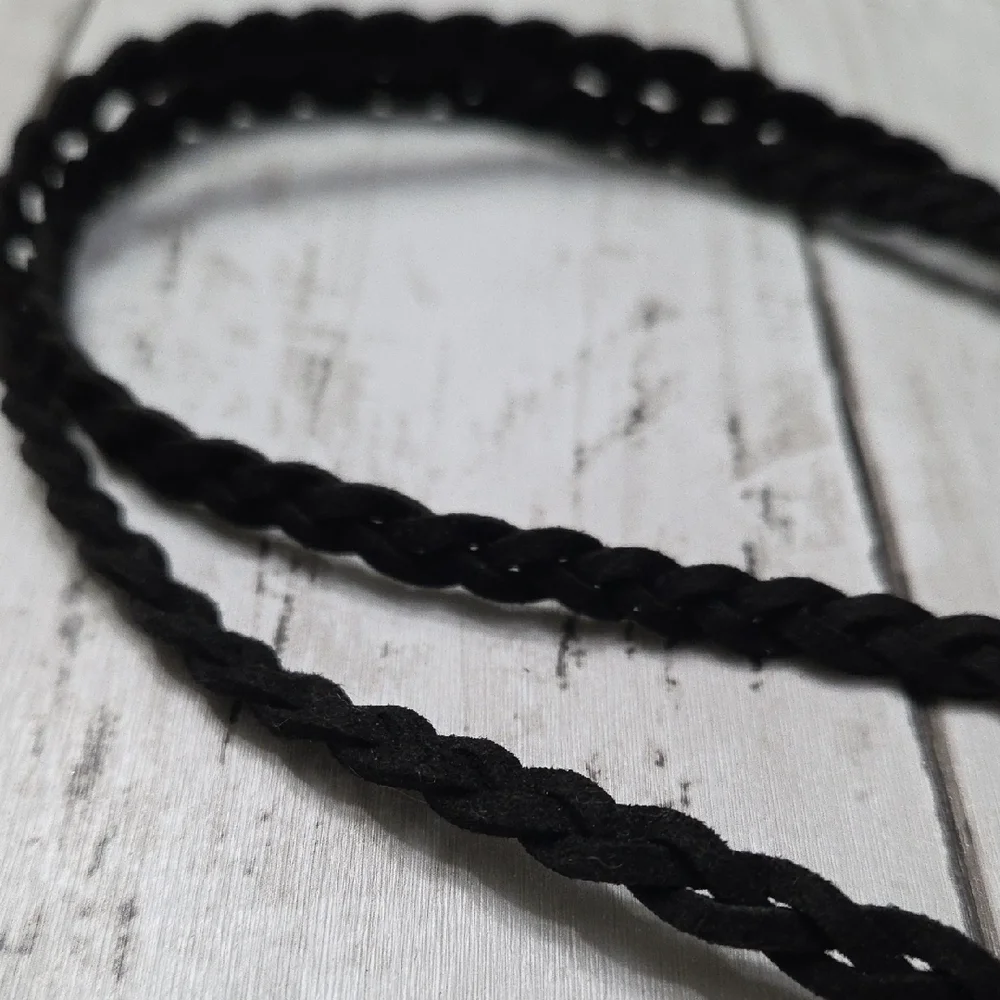 Plunder Black Tassel Necklace with Pearl Accents